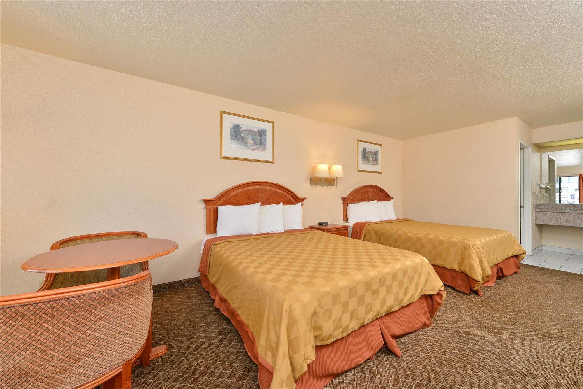 Menifee Inn Exterior photo